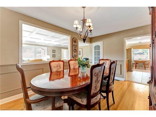 56 Skyland Drive, Hamilton, ON - Indoor Photo Showing Dining Room