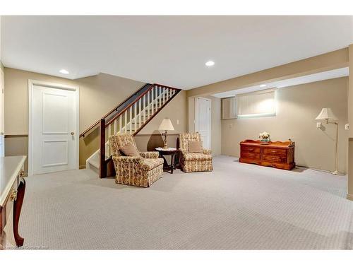 56 Skyland Drive, Hamilton, ON - Indoor Photo Showing Other Room