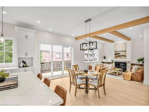 63 Brian Boulevard, Waterdown, ON - Indoor Photo Showing Dining Room