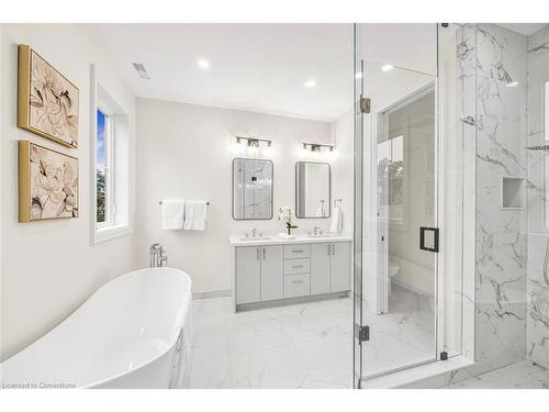 63 Brian Boulevard, Waterdown, ON - Indoor Photo Showing Bathroom