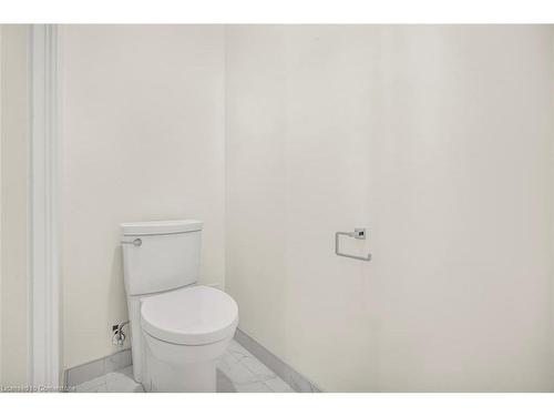 63 Brian Boulevard, Waterdown, ON - Indoor Photo Showing Bathroom