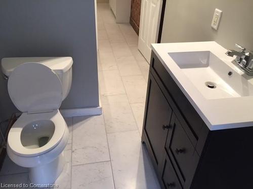 4-109 Herkimer Street, Hamilton, ON - Indoor Photo Showing Bathroom