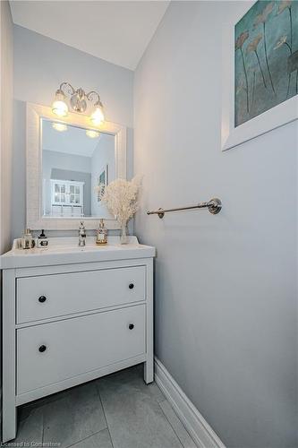 329 Silvana Crescent, Burlington, ON - Indoor Photo Showing Bathroom