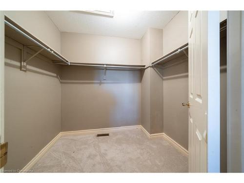 6-230 Meadowbrook Drive, Ancaster, ON - Indoor With Storage