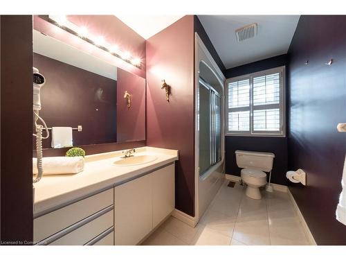 6-230 Meadowbrook Drive, Ancaster, ON - Indoor Photo Showing Bathroom