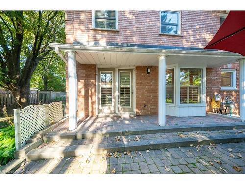 6-230 Meadowbrook Drive, Ancaster, ON - Outdoor