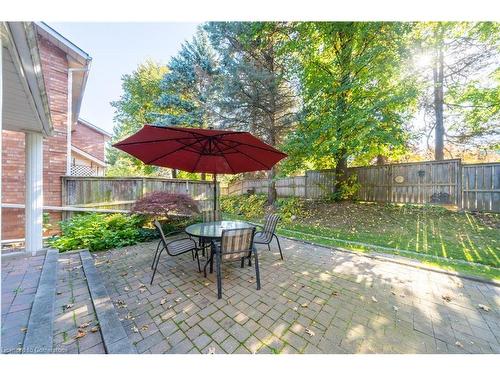 6-230 Meadowbrook Drive, Ancaster, ON - Outdoor