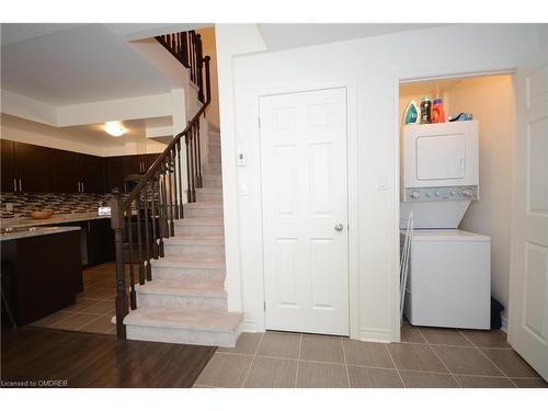 03-03-2420 Baronwood Drive, Oakville, ON - Indoor Photo Showing Laundry Room