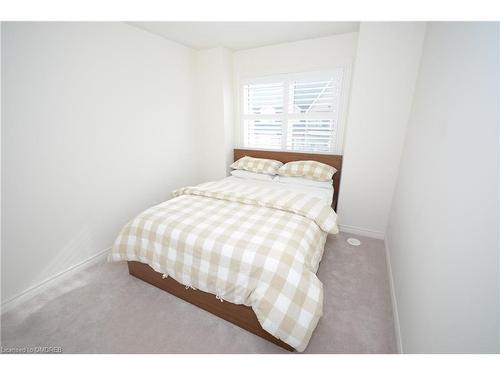 03-03-2420 Baronwood Drive, Oakville, ON - Indoor Photo Showing Bedroom