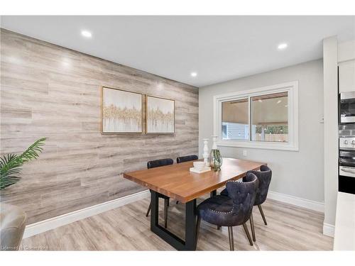 10 Jamar Circle, St. Catharines, ON - Indoor Photo Showing Dining Room