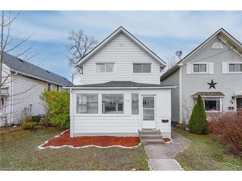 80 Courtwright Street, Fort Erie, ON - Outdoor With Facade