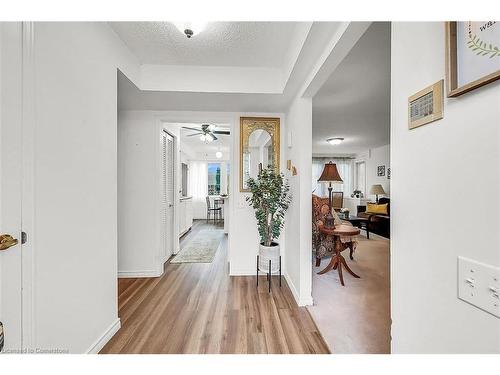 376 Silverbirch Boulevard, Mount Hope, ON - Indoor Photo Showing Other Room