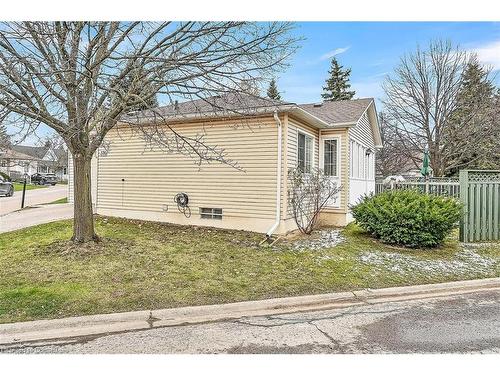 376 Silverbirch Boulevard, Mount Hope, ON - Outdoor