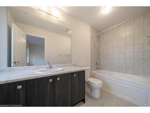 101 Cactus Crescent, Hamilton, ON - Indoor Photo Showing Bathroom