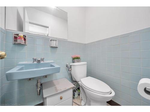 312 Westcourt Place, Waterloo, ON - Indoor Photo Showing Bathroom