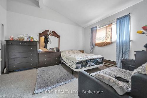 312 Westcourt Place, Waterloo, ON - Indoor Photo Showing Bedroom