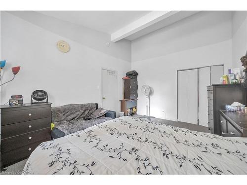 312 Westcourt Place, Waterloo, ON - Indoor Photo Showing Bedroom