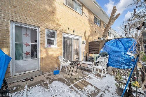 312 Westcourt Place, Waterloo, ON - Outdoor