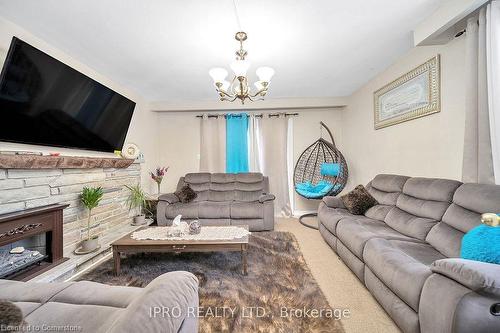 272 Westcourt Place, Waterloo, ON - Indoor Photo Showing Living Room With Fireplace