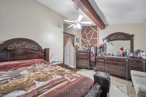 272 Westcourt Place, Waterloo, ON - Indoor Photo Showing Bedroom