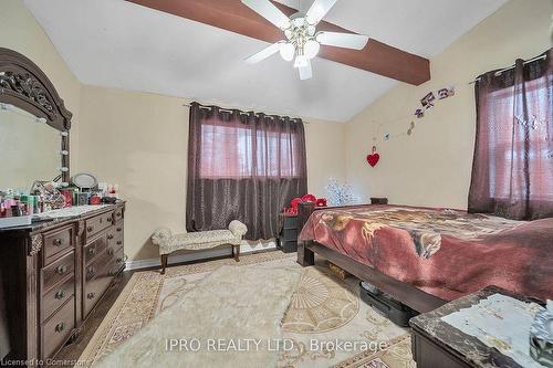 272 Westcourt Place, Waterloo, ON - Indoor Photo Showing Bedroom