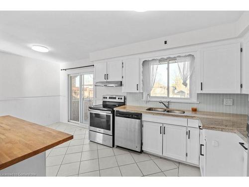 149 Victor Boulevard, Hamilton, ON - Indoor Photo Showing Kitchen With Double Sink