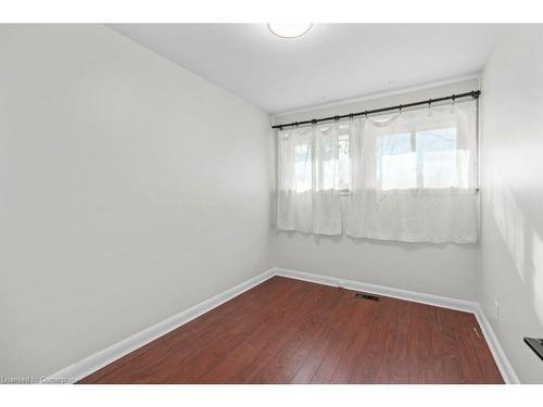 149 Victor Boulevard, Hamilton, ON - Indoor Photo Showing Other Room