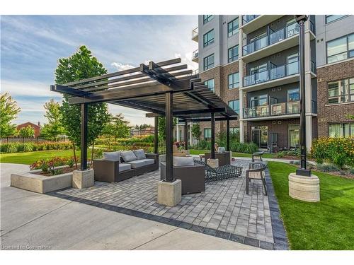 417-5055 Greenlane Road, Beamsville, ON - Outdoor With Balcony