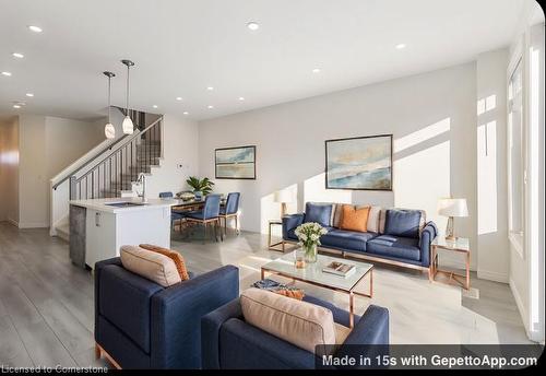 730 Knox Avenue, Hamilton, ON - Indoor Photo Showing Living Room