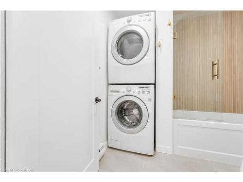 2-80 East Avenue S, Hamilton, ON - Indoor Photo Showing Laundry Room