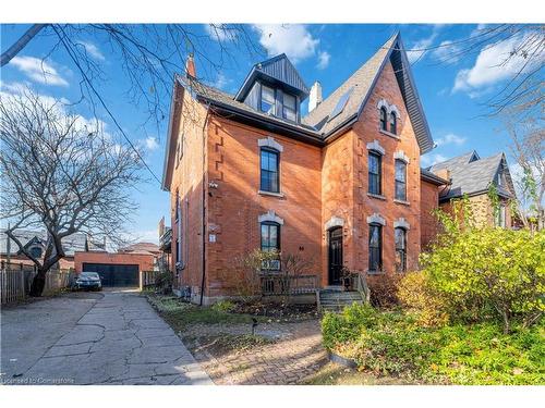 2-80 East Avenue S, Hamilton, ON - Outdoor