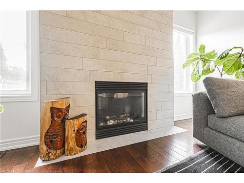 2244 Dewsbury Drive, Oakville, ON - Indoor Photo Showing Living Room With Fireplace