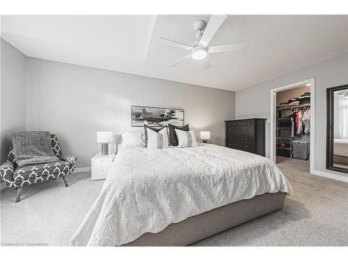 2244 Dewsbury Drive, Oakville, ON - Indoor Photo Showing Bedroom