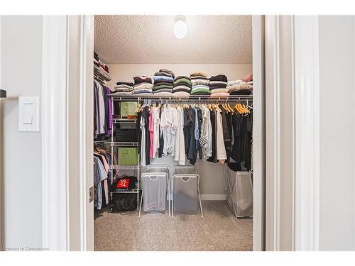 2244 Dewsbury Drive, Oakville, ON - Indoor With Storage