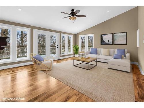 115 Gibson Street, Grimsby, ON - Indoor Photo Showing Living Room With Fireplace