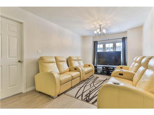 20 Basswood Road, Simcoe, ON - Indoor Photo Showing Living Room