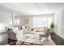 5247 Spruce Avenue, Burlington, ON  - Indoor Photo Showing Living Room 