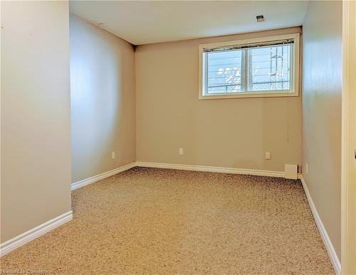 1 Rosedale Avenue, St. Catharines, ON - Indoor Photo Showing Other Room