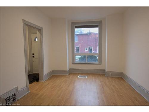 113 Murray Street E, Hamilton, ON - Indoor Photo Showing Other Room