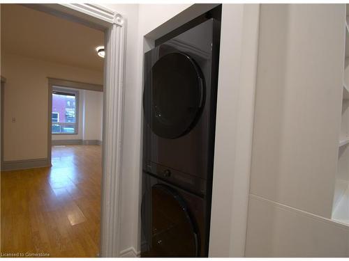 113 Murray Street E, Hamilton, ON - Indoor Photo Showing Laundry Room