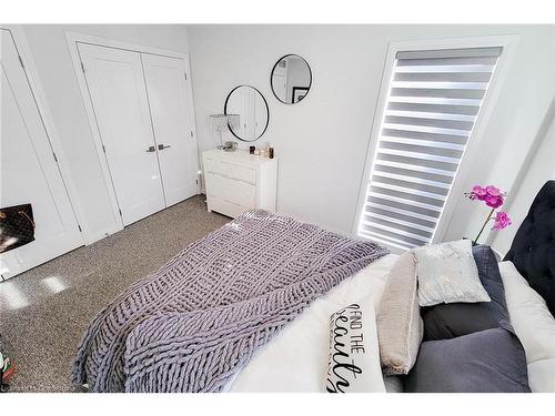 27-270 Melvin Avenue Avenue, Hamilton, ON - Indoor Photo Showing Bedroom