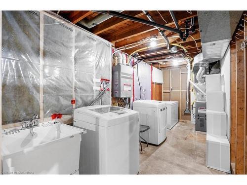 67 Burton Street, Hamilton, ON - Indoor Photo Showing Laundry Room