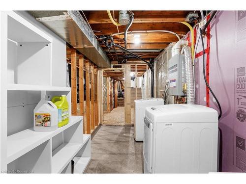 67 Burton Street, Hamilton, ON - Indoor Photo Showing Laundry Room