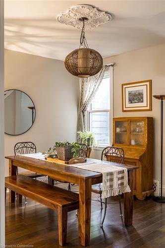 48 Macaulay Street W, Hamilton, ON - Indoor Photo Showing Dining Room