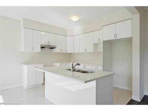 430 Beechwood Forest Lane Lane, Gravenhurst, ON - Indoor Photo Showing Kitchen With Double Sink