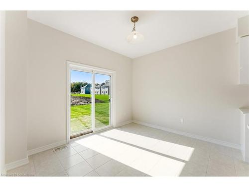 430 Beechwood Forest Lane Lane, Gravenhurst, ON - Indoor Photo Showing Other Room