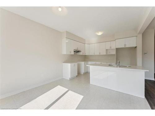 430 Beechwood Forest Lane Lane, Gravenhurst, ON - Indoor Photo Showing Kitchen With Double Sink