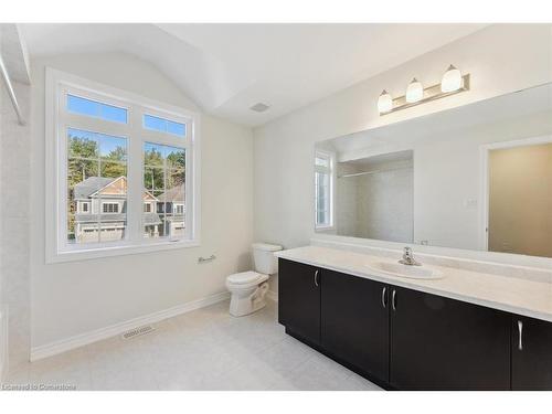 430 Beechwood Forest Lane Lane, Gravenhurst, ON - Indoor Photo Showing Bathroom