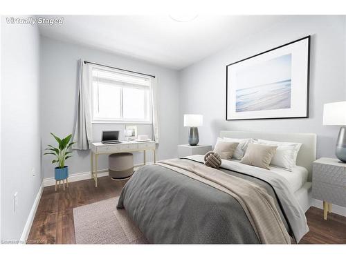 125 Periwinkle Drive, Hamilton, ON - Indoor Photo Showing Bedroom