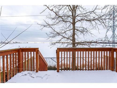 125 Periwinkle Drive, Hamilton, ON - Outdoor